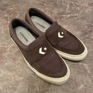 CONVERSE 브라운 슬립온