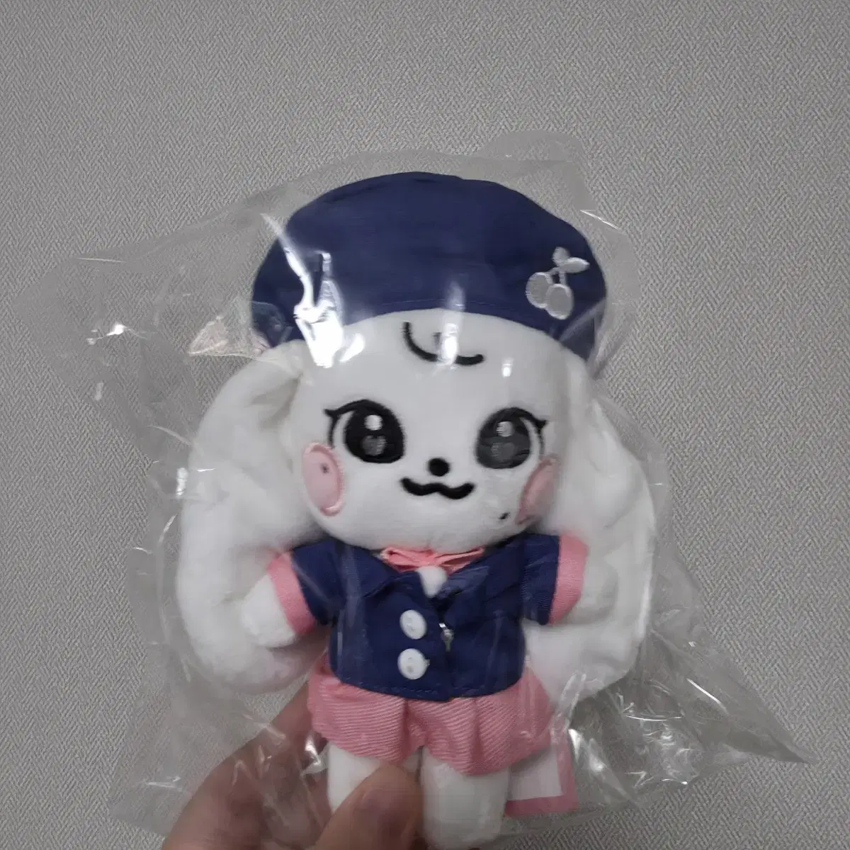 IVE | 아이브 Ive minive Cherry minive School Plush Keyring