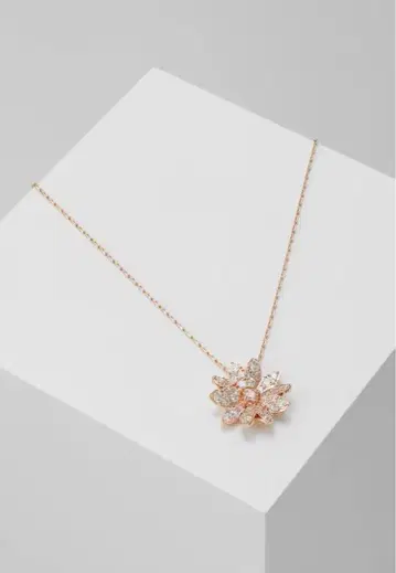 미품 스와로브스키 Eternal Flower 목걸이 로즈 골드