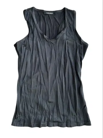 '5351 pour les hommes' wrinkle tank top