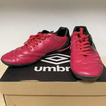[거의 새상품] umbro 축구화 빨검