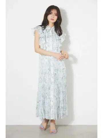 [ rienda x V&A ] 꽃무늬 카라 부착 롱 원피스 그린 M