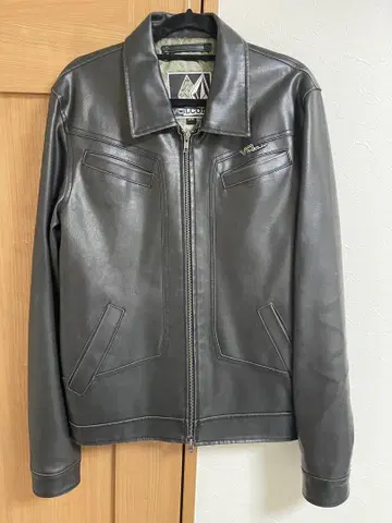 VOLCOM 싱글 라이더스