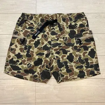 GRIP SWANY 카모플라주 패턴 쇼트 팬츠