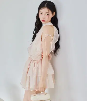 아메리칸 슬리브 백 리본 미니 원피스 베이지