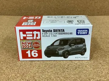 토미카 Toyota SIENTA 1/60 스케일 2024 미개봉