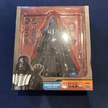 스타워즈 다스 베이더 액션 피규어 MAFEX