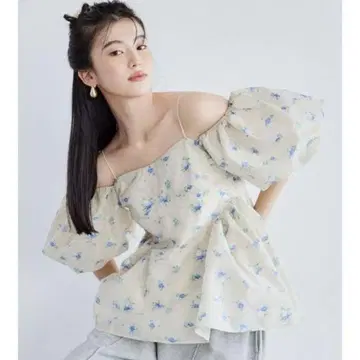 최저가 lily brown 3way 시어 자카드 페플럼 블라우스