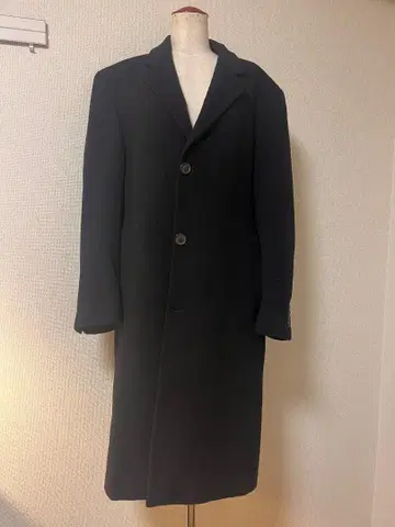 블랙 체스터 코트