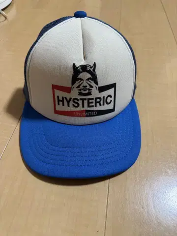 HYSTERIC 트래커 캡 화이트/블루