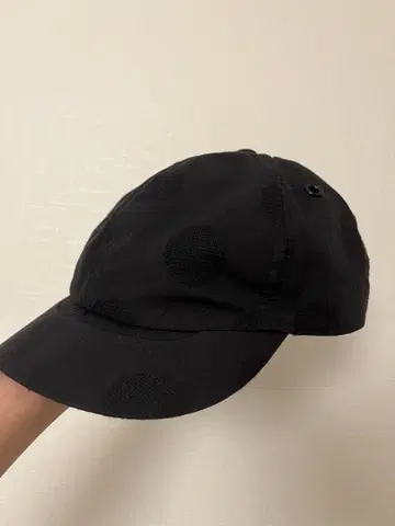 도쿄 모자 TONBOW 도트 무늬 검정 캡