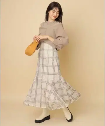리랜드트루 도트 체크 샤샤 스커트