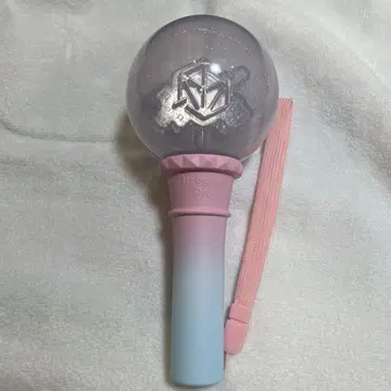 이레귤러스 공식 응원봉