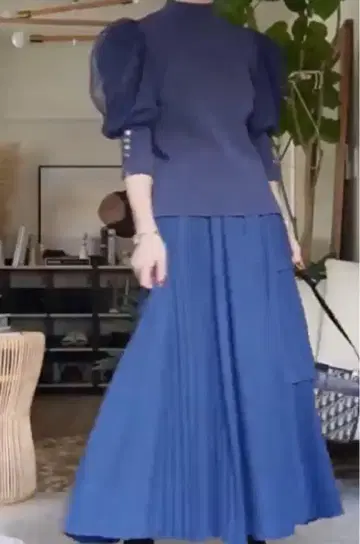 [ YUKKO ] STEP PLEAT TIERED SKIRT