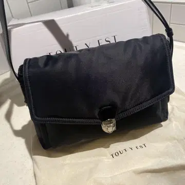 신품 TOUT Y EST 투티에 SAC VOLET TOILE