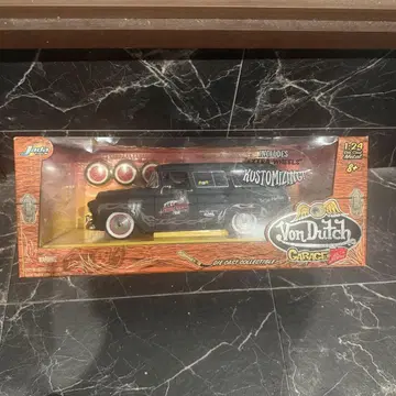 Von Dutch 1:24 다이캐스트 미니카 53016