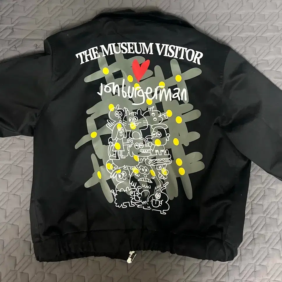 ◆THE MUSEUM VISITOR◆ THE MUSEUM VISITOR LOGO PRINTED LEATH THE MUSEUM VISITOR