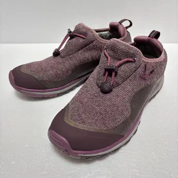 [새상품급] KEEN 워터프루프 핑크 스니커즈 24cm