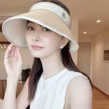 [새상품급] 이시이 미호 베이지 밀짚모자 M 로고