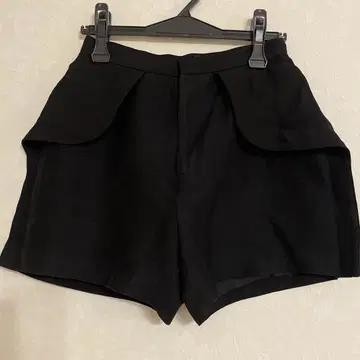 아키라 나카 블랙 쇼트 팬츠 36 실크 혼방