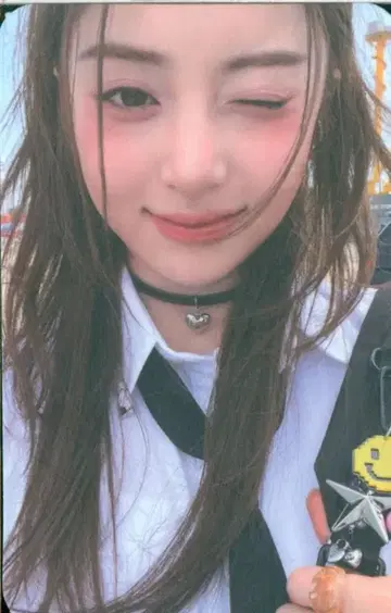 LE SSERAFIM Weverse YUNJIN Antifragile