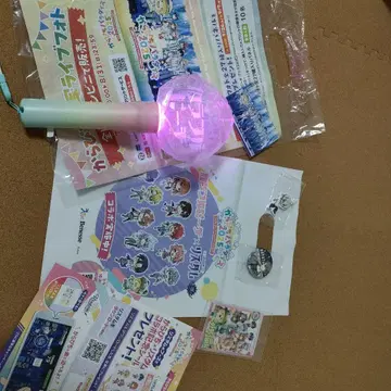 컬러풀 피치 펜라이트 (선물 포함)