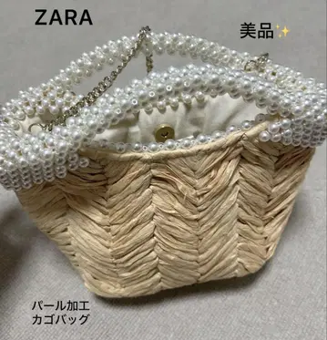 새상품급 ZARA 펄 가공 카고백 숄더백 골드 체인