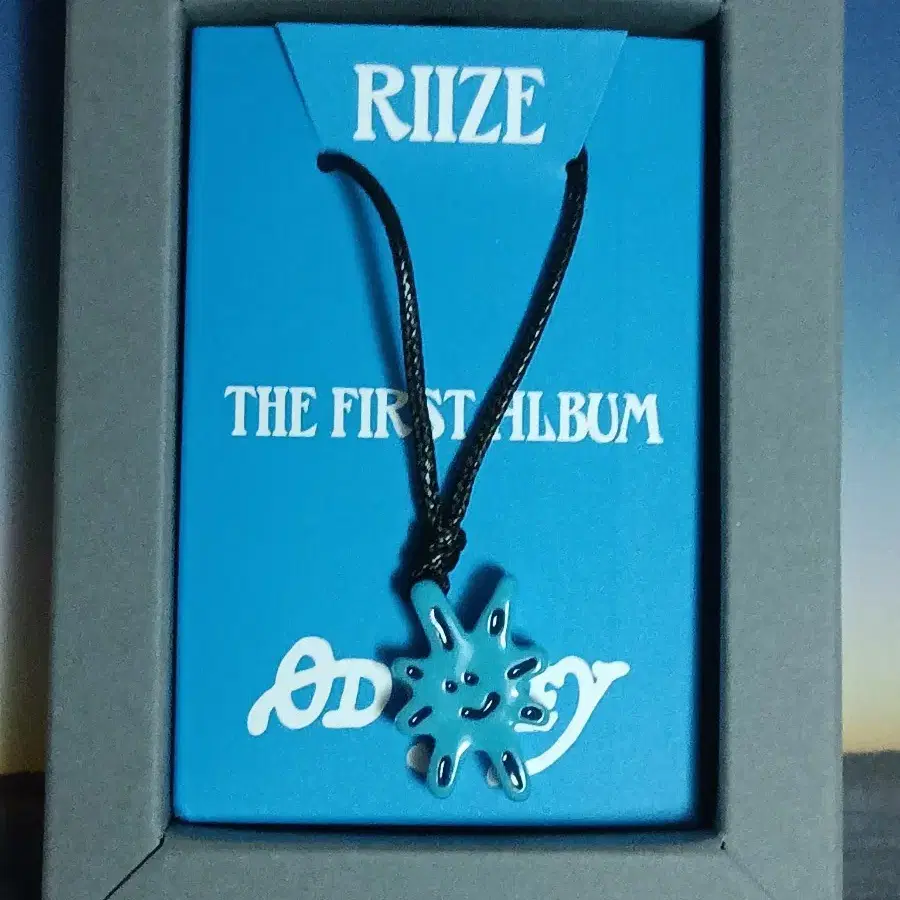 RIIZE | 라이즈 Riize Sunlove Odyssey Necklace O version