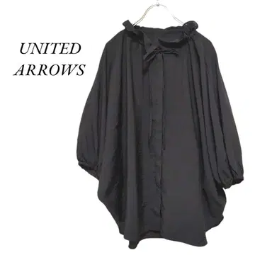 UNITED ARROWS DROST 프릴 퍼프 슬리브 블라우스 블랙