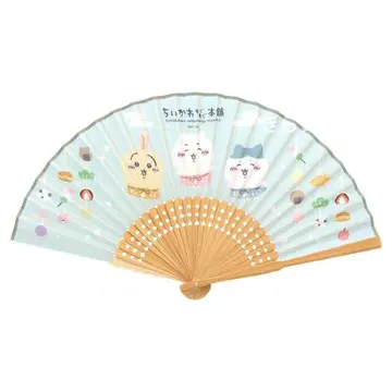 치이카와 모구모구 본점 부채와 일본 전통 과자 장식