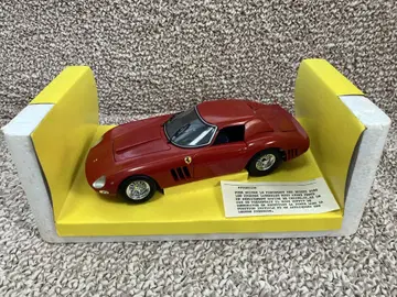 페라리 250 GTO 다이캐스트 1:18
