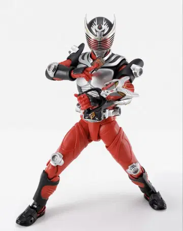S.H.Figuarts (진골조 제법) 가면라이더 류우키
