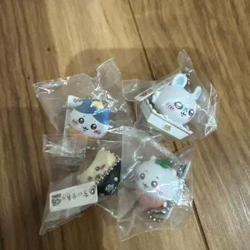쿠라 스시 치카와 비쿠라 폰 피규어 4종 세트