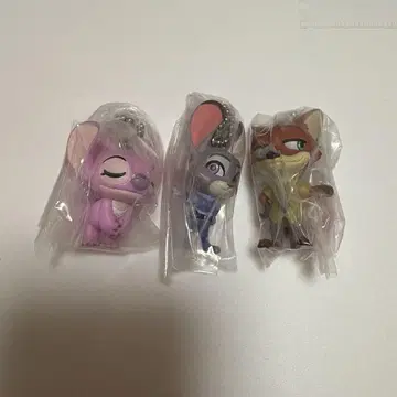 친구와 함께 즐기는 스윙! 즈토피아 엔젤 키링 가챠가챠