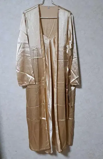 골드 새틴 로브 M 사이즈 벨트 홈웨어 나이트 가운