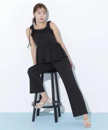 페플럼 카미 플레어 팬츠 세트업