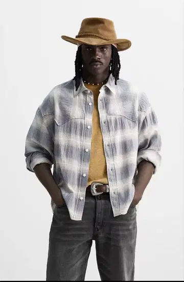 새상품 ZARA 체크 무늬 텍스처 셔츠 M 사이즈