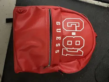 GUESS 빨간색 배낭 중고품