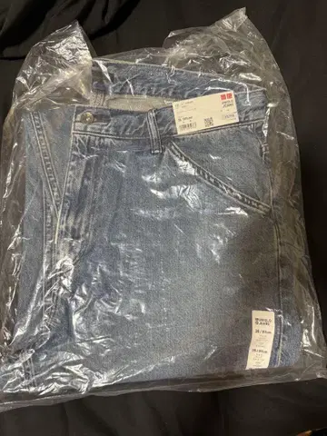 유니클로 와이드 핏 진 35 (89cm)