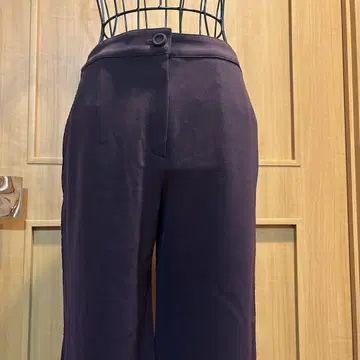 새상품급 토쿠코 보르도 컬러 와이드 팬츠