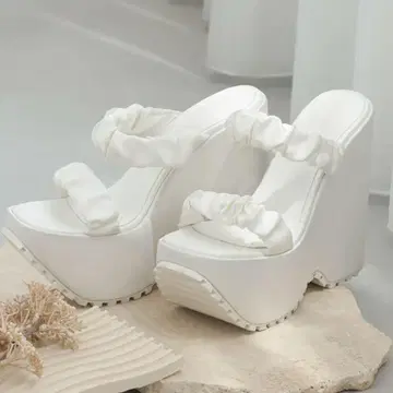다리치 새틴 플랫폼 샌들 화이트
