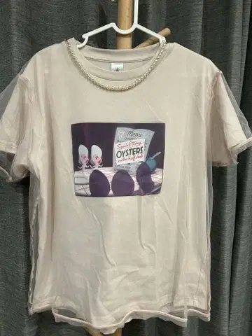 영 오이스터 펄 장식 티셔츠
