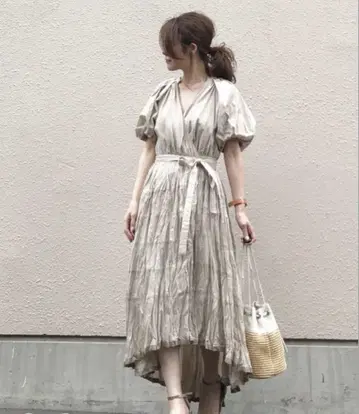 [새상품급] 카사플라인 린넨 혼방 카슈쿨 개더 플레어 롱 원피스