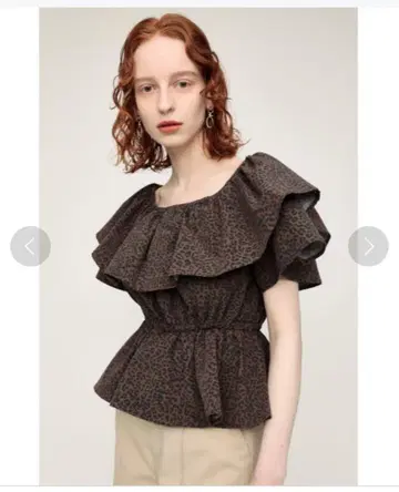 LIL-STRETCH 러플 블라우스