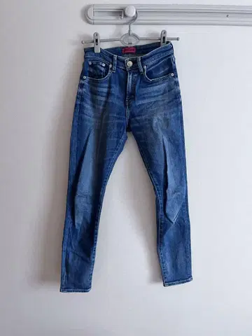 RED CARD 테이퍼드 데님 size 22