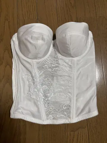 와코루 브라이덜 이너 코르셋 E65