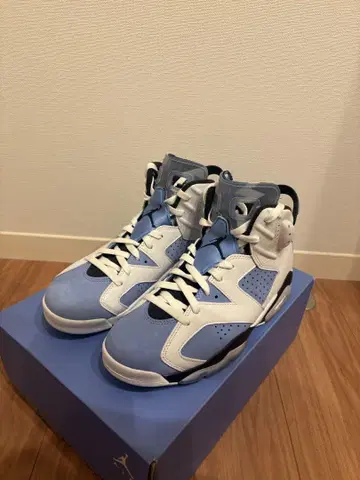 Air Jordan 6 UNC 라이트 블루/화이트