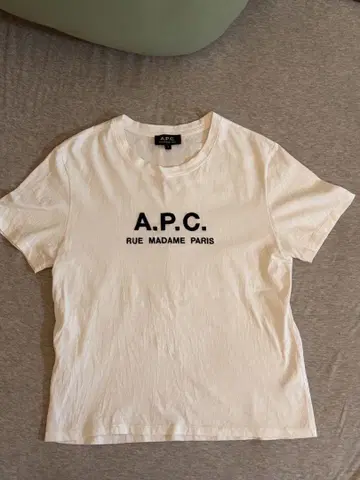 A.P.C. 화이트 티셔츠 S 사이즈