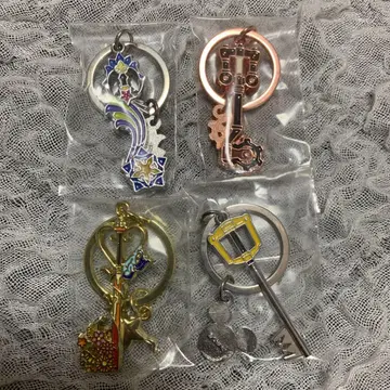 킹덤하츠 1번 추첨 G상 키블레이드 찰름 컬렉션