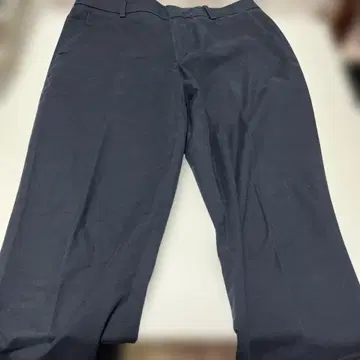 네이비 컬러 슬랙스 허리 74cm